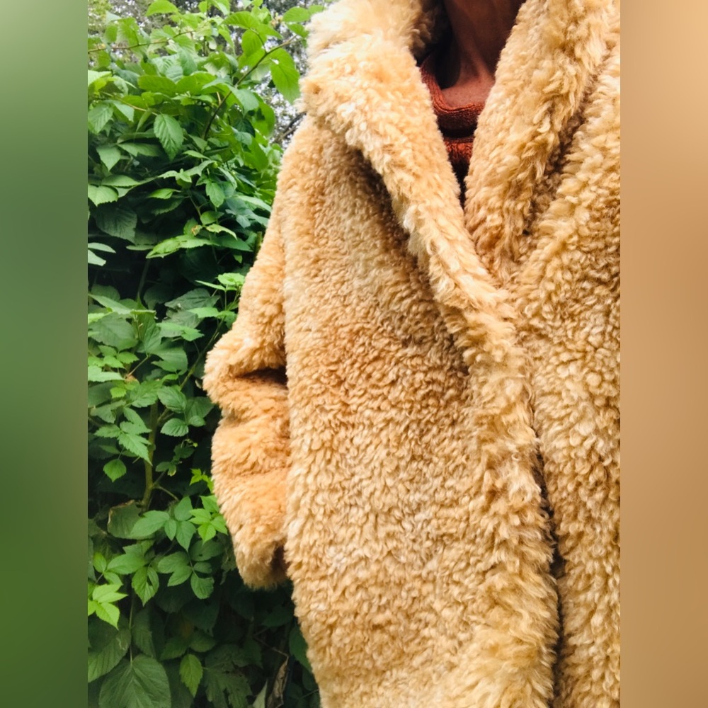 H&M Faux Fur Honey Colour Teddy Jacket Size Small